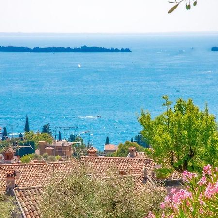La Ca Dei Ulif Villa Gardone Riviera Bagian luar foto
